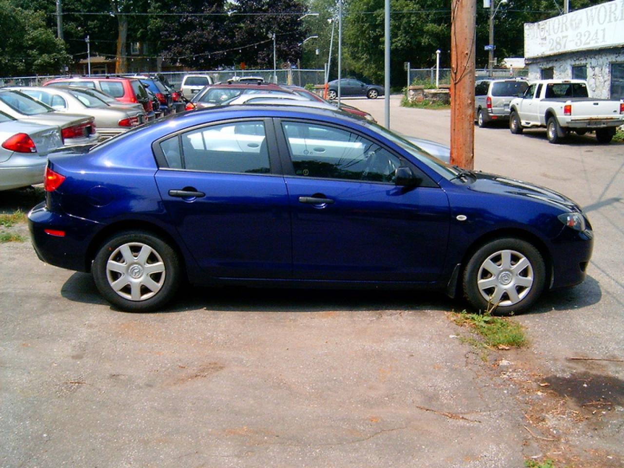 Used 2005 Mazda Mazda 3 i for sale in Scarborough, ON