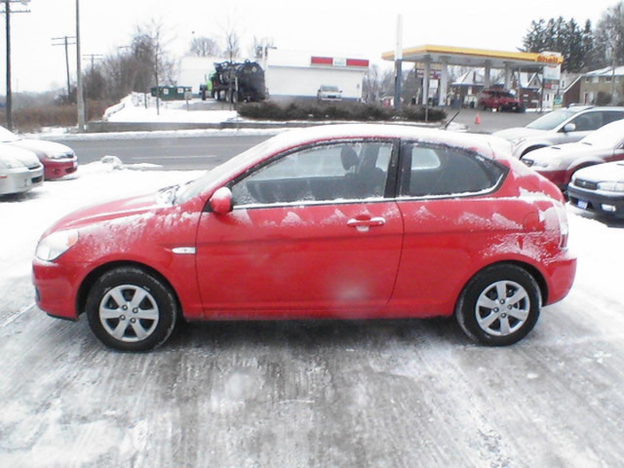 Used 2008 Hyundai Accent GS for sale in Kitchener, ON
