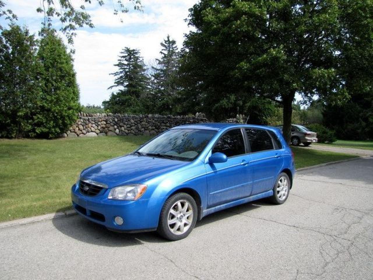 Used 2005 Kia Spectra5 HATCHBACK for sale in Guelph, ON