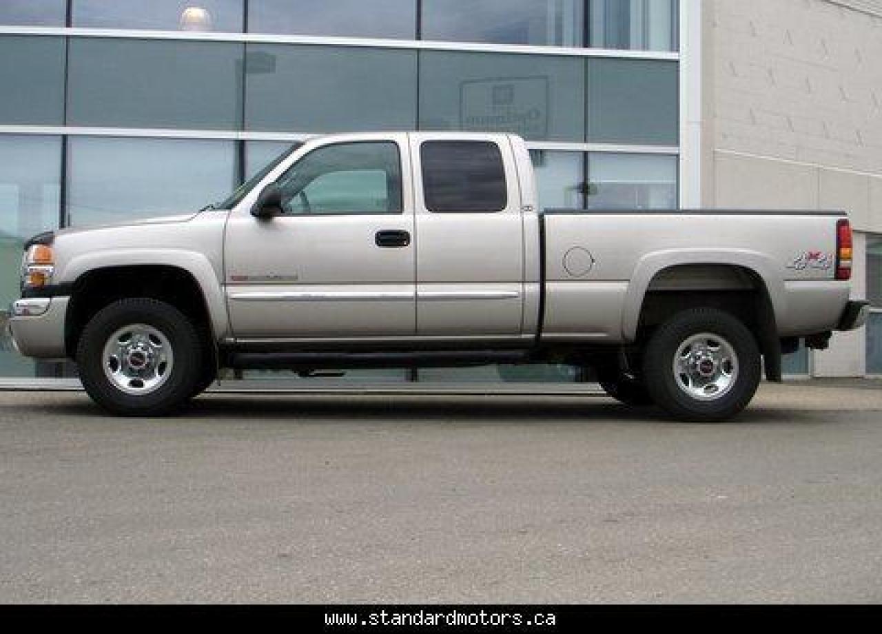 Used 2005 GMC Sierra K2500 Ext  for sale in Swift Current, SK
