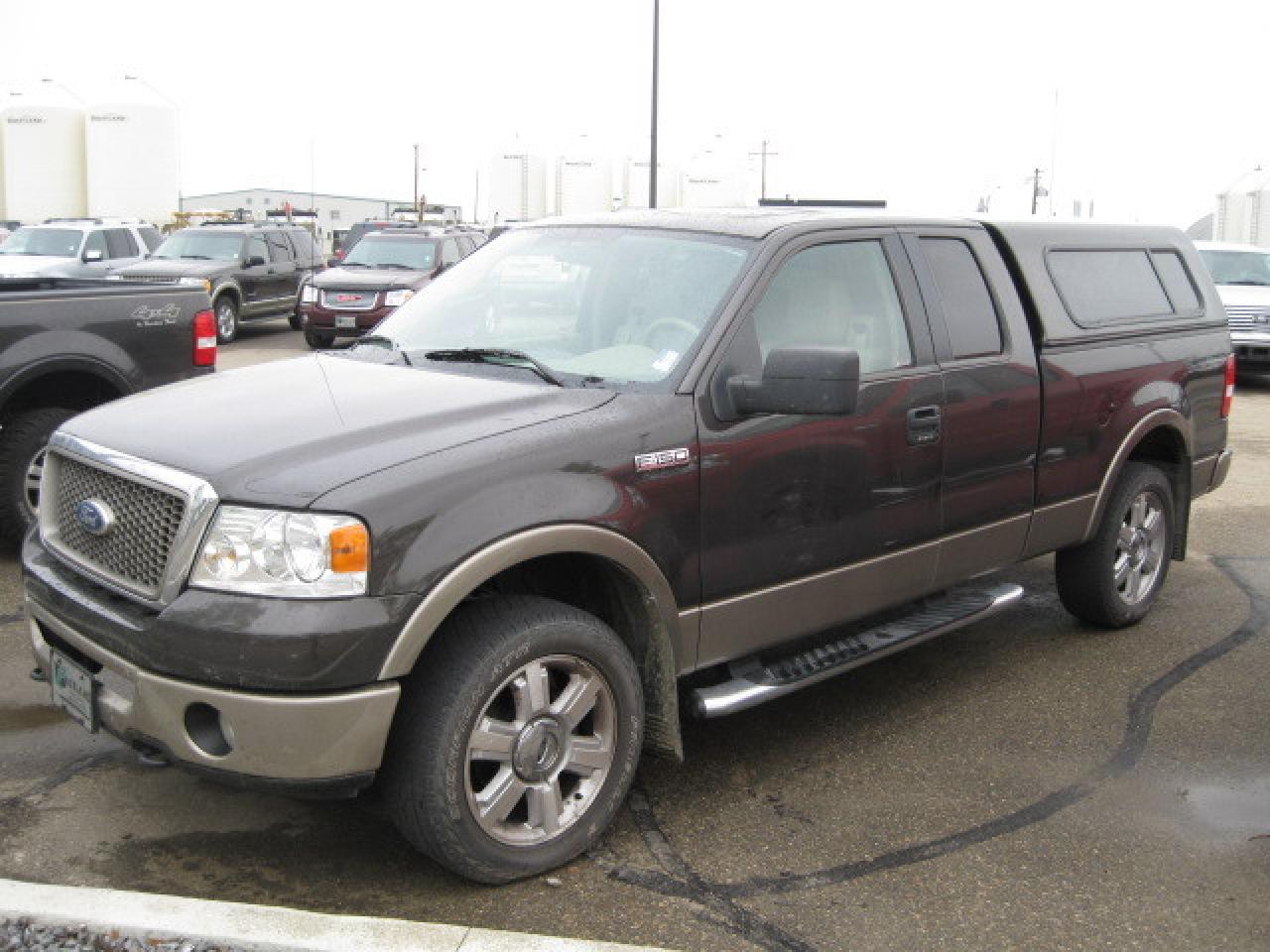 Used 2006 Ford F-150 Lariat Supercab 4X4 for sale in Innisfail, AB