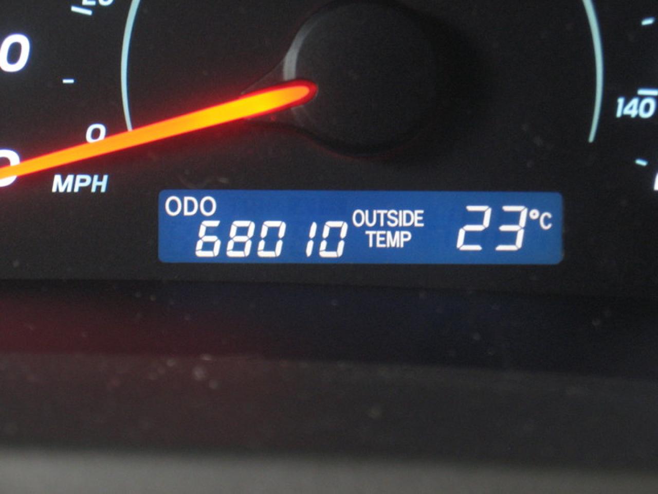 628385