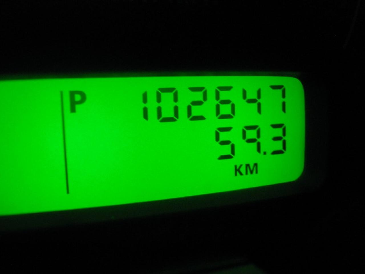 628400
