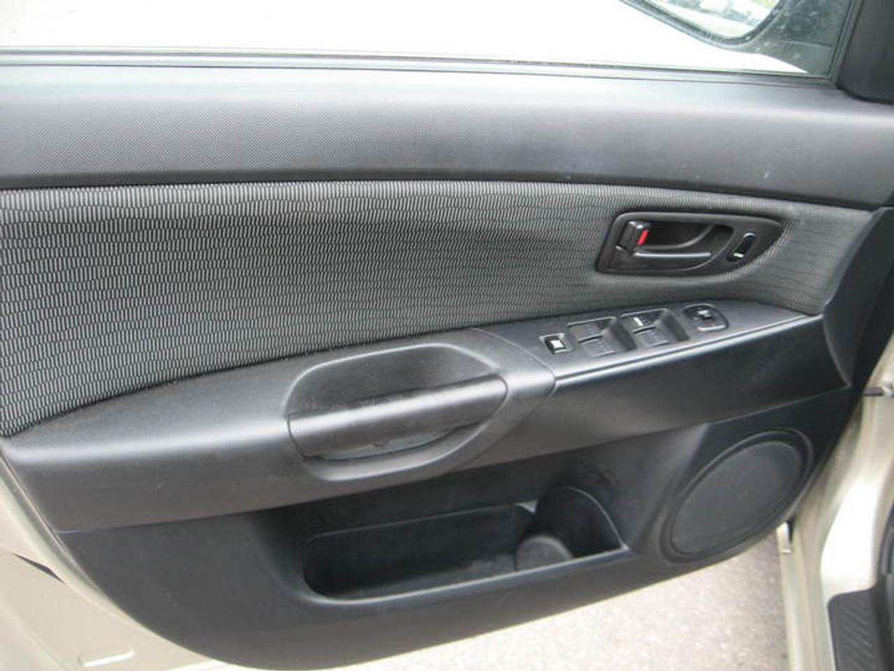 2007 Mazda Mazda3 ***$9,998 *** Photo7