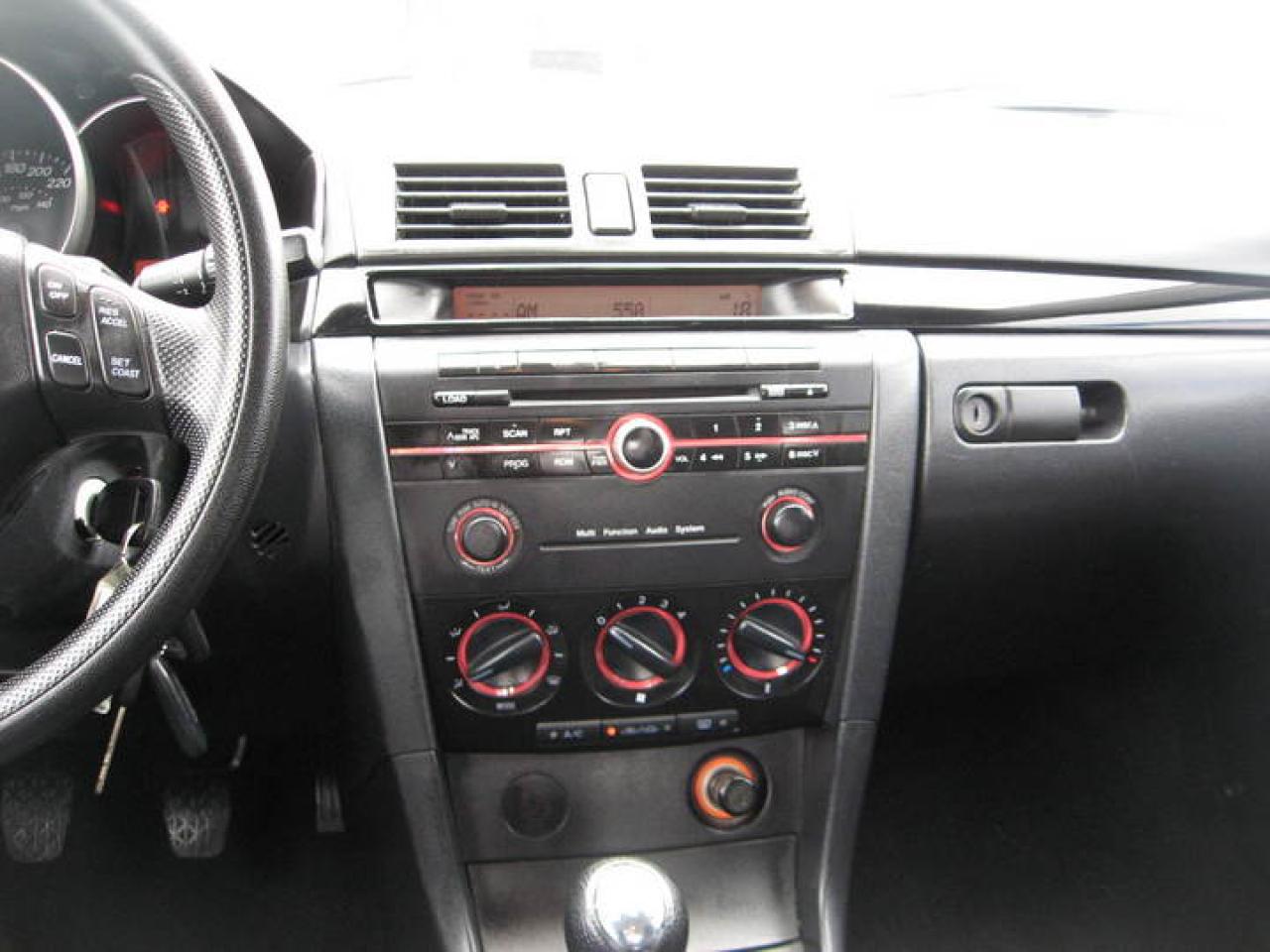 2006 Mazda Mazda3  Photo38