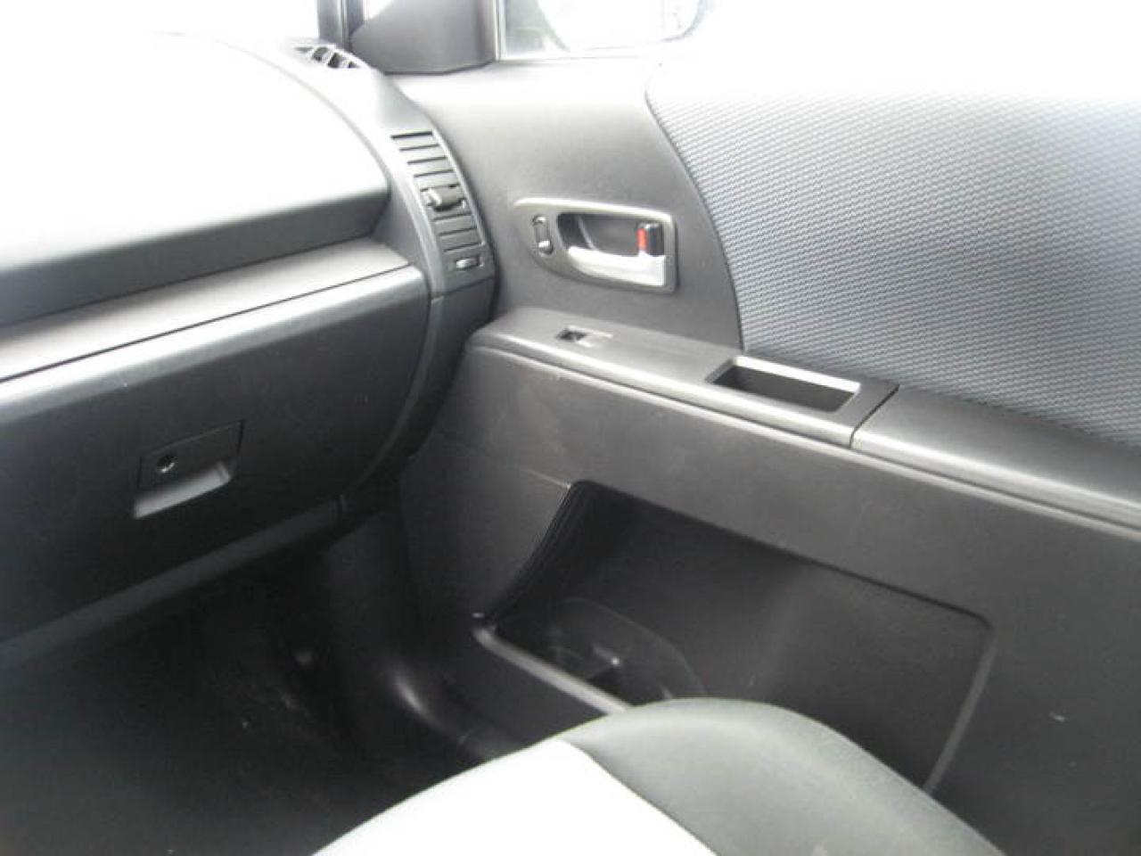 2007 Mazda Mazda5  Photo37