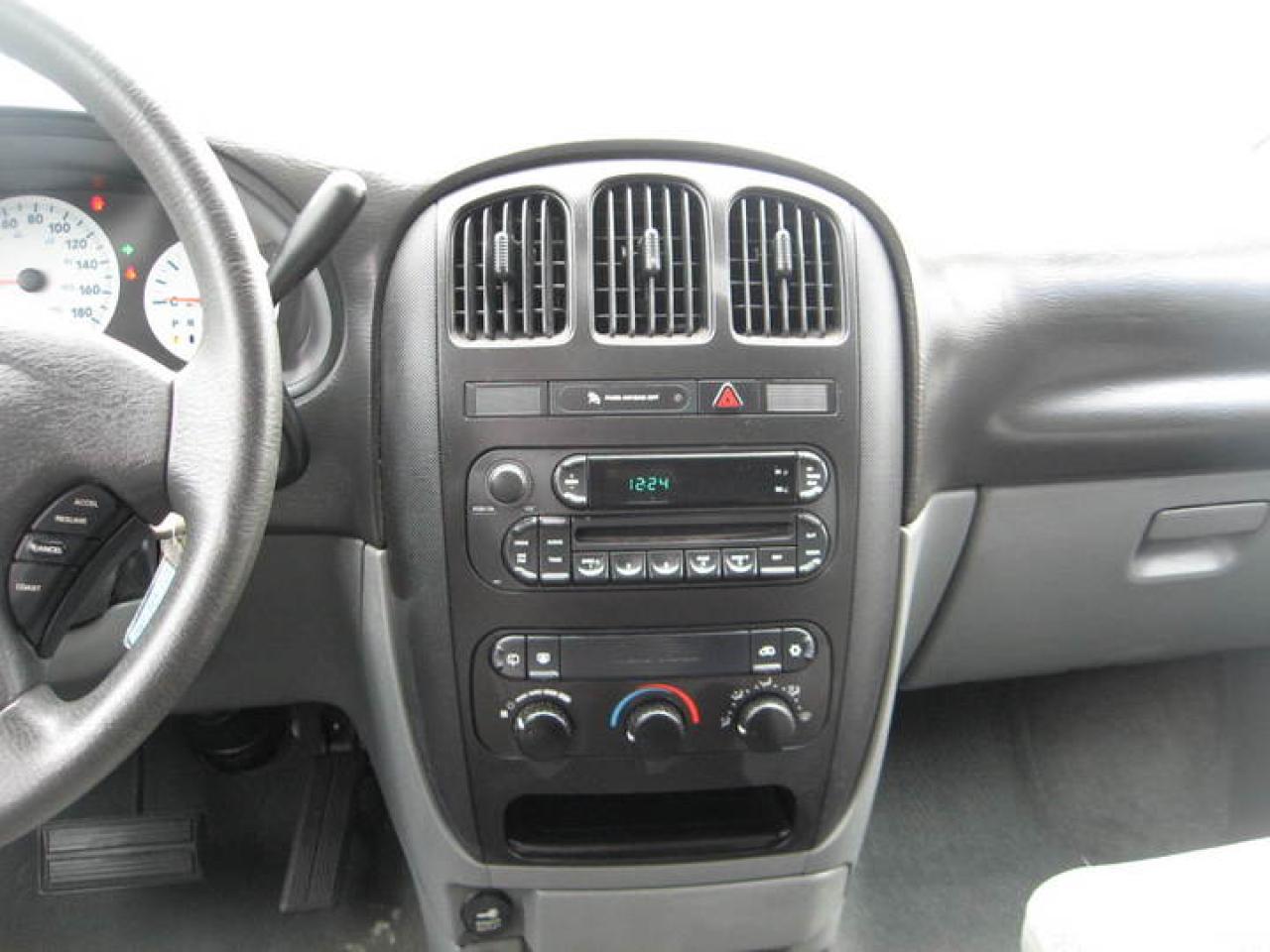 2006 Dodge Caravan  Photo38