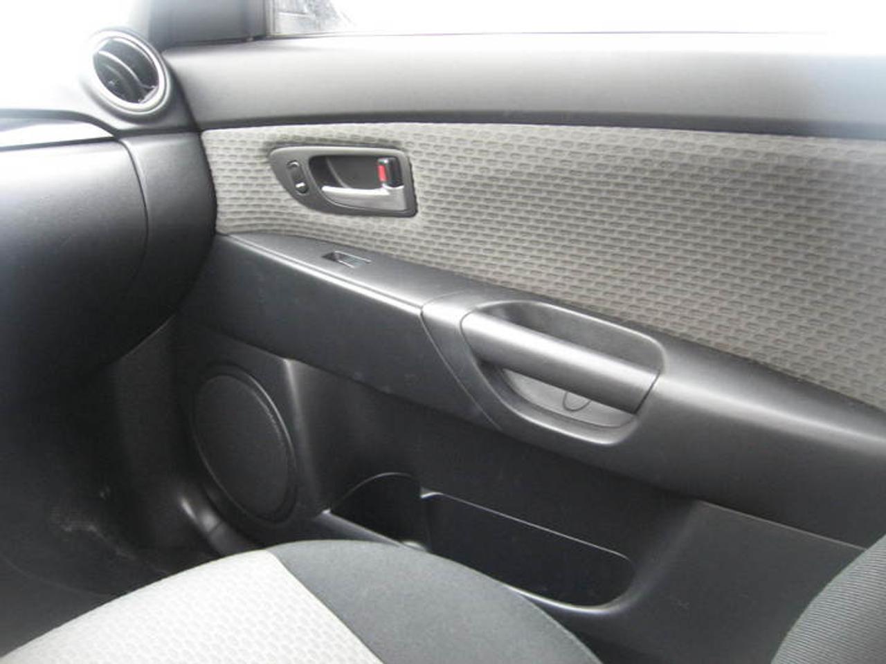 2006 Mazda Mazda3 *** $9,998 *** Photo13