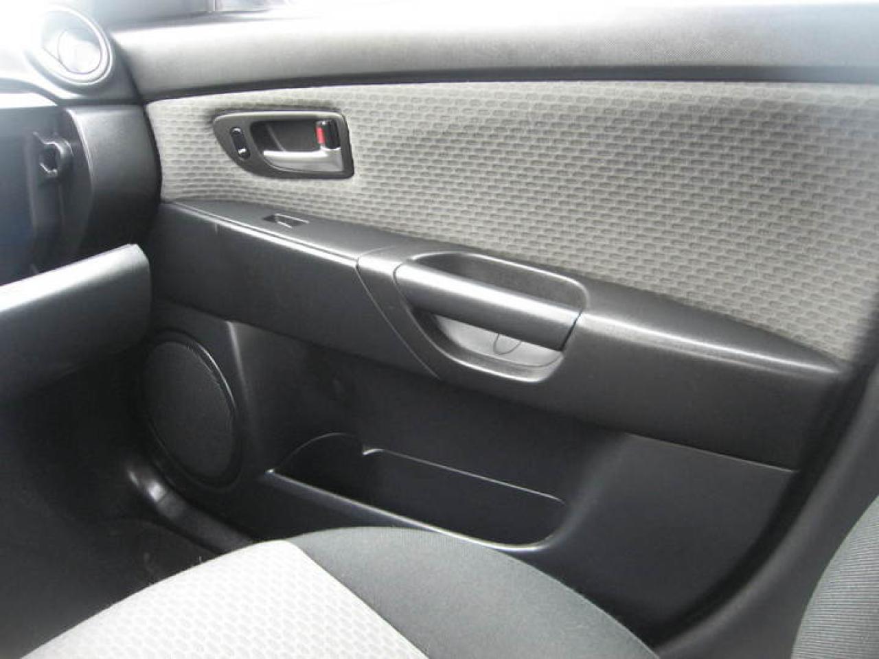 2006 Mazda Mazda3  Photo39