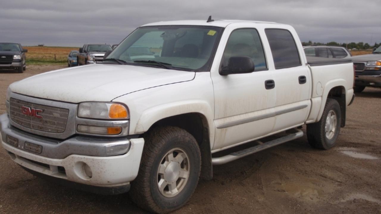 Used 2006 GMC Sierra 1500  for sale in Rosetown, SK