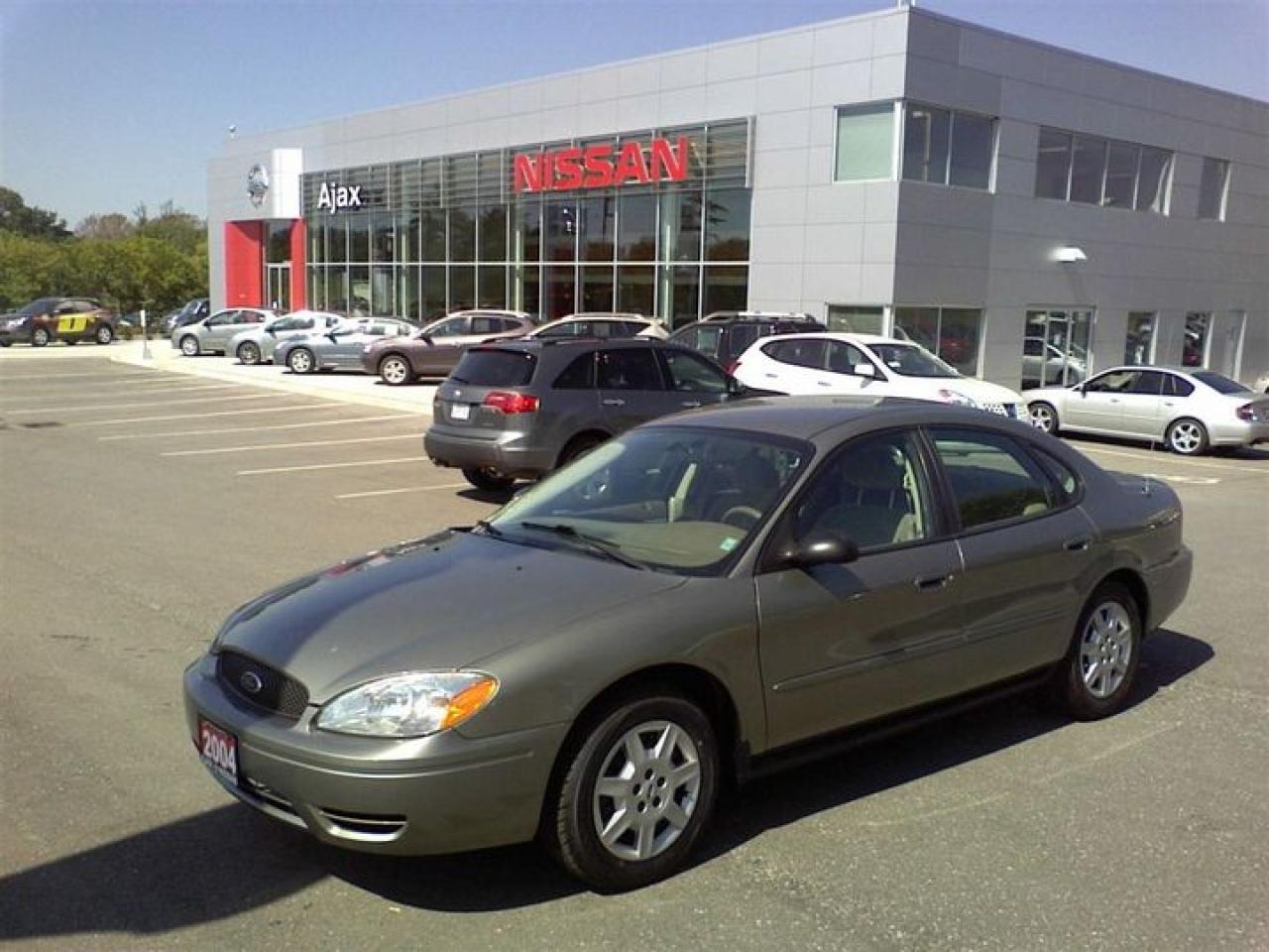 Used 2004 Ford Taurus  for sale in Ajax, ON