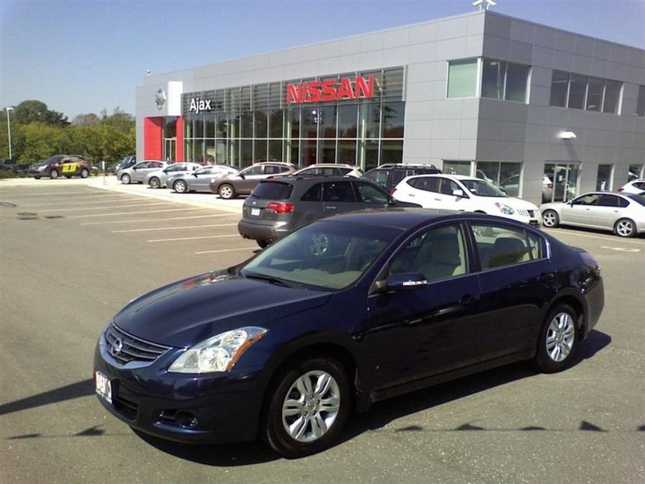 Used 2010 Nissan Altima  for sale in Ajax, ON