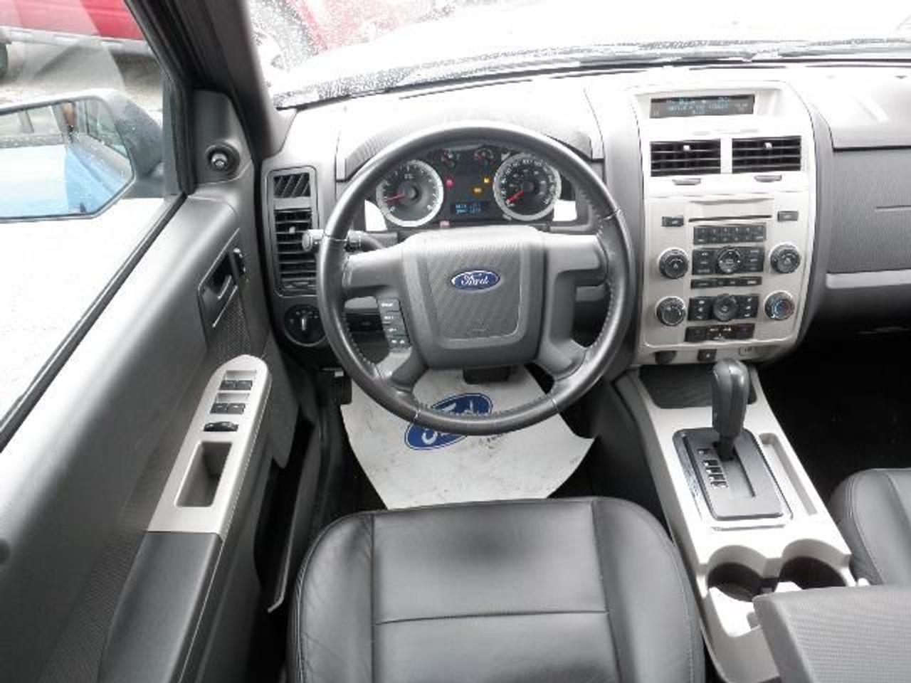 NO PAYMENTS FOR UP TO 180 DAYS AVAIL O.A.C 100% ALL ORIGINAL, ACCIDENT FREE, FLAWLESS!!, FACTORY WARRANTY ACTIVE, FULLY SERVICED/CERTIFIED & ETESTED, CALL NOW OAKLAND FORD LINCOLN TO BOOK YOUR APPOITMENT+ALL USED VEHICLES ARE PLUS TAXES AND INC ADMIN

CHECK OUT MY OTHER LISTINGS
(COPY AND PASTE IN YOUR BROWSER)
http://oaklandfordlincolnusedcars.com

OPTIONS
AM/FM Stereo Air Conditioning All Equipped Alloy Wheels Anti-Lock Brakes Anti-Theft CD Player Cruise Control Driver Side Airbag Fog Lights Heated Mirrors Heated Seats Intermittent Wipers Keyless Entry Leather Interior Power Brakes Power Locks Power Mirrors Power Seat Power Steering Power Sunroof Power Windows Rear Defroster Roof Rack Side Impact Airbag Split Folding Rear Seats Tilt Steering Tilt Wheel Tinted Glass 

ENTERTAINMENT FEATURES
CD player Radio data system MP3 decoder AM/FM radio 

SEATS AND TRIM
Power driver seatFront seats: bucket Front centre armrest Split folding rear seat Rear seats: split-bench Max seating capacity: 5 

CONVENIENCE FEATURES
Power windows Passenger door bin Remote keyless entry Rear beverage holders Passenger vanity mirror Driver vanity mirror1-touch down Front beverage holders Illuminated entry Speed control Driver door bin Air conditioning Tilt steering wheel Rear door bins 

BODY EXTERIOR
Power door mirrors Roof rack Bumpers: body-colour Heated door mirrors 

LIGHTING, VISIBILITY AND INSTRUMENTATION
Front reading lightsLow tire pressure warning Front fog lights Delay-off headlights Variably intermittent wipers Rear window wiper Fully automatic headlights Tachometer Rear window defroster 

SAFETY AND SECURITY
Brake assist Overhead airbag Ignition disable Electronic stability Dual front impact airbags ABS brakes Perimeter/approach lights Panic alarm Occupant sensing airbag Dual front side impact airbags Traction control

POWERTRAIN
Torque: 223 lb.-ft. @ 4,300RPM Engine litres: 3.0 Cylinder configuration: V-6 Variable valve control Fuel economy highway: 7.7L/100 km Sequential multi-point fuel injection Number of valves: 24 Recommended fuel: regular unleaded Transmission: 6 speed automatic Horsepower: 240hp @ 6,000RPM Fuel tank capacity: 62.0L Fuel economy city: 11.5L/100 km Drive type: front-wheel Block heater 

SUSPENSION/HANDLING
Rear anti-roll bar Speed-sensing steering Power steering Alloy wheels Front anti-roll bar Four wheel independent suspension 

SPECS AND DIMENSIONS
Curb weight: 1,536kg (3,387lbs) Exterior body width: 1,806mm (71.1) Exterior length: 4,437mm (174.7) GVWR: 2,041kg (4,500lbs) Rear hip room: 1,247mm (49.1) Compression ratio: 10.30 to 1 Engine horsepower: 240hp @ 6,000RPM Rear legroom: 904mm (35.6) Engine displacement: 3.0 L Passenger volume: 2,815L (99.4 cu.ft.) Engine torque: 223 lb.-ft. @ 4,300RPM Exterior height: 1,727mm (68.0) Wheelbase: 2,619mm (103.1) Front legroom: 1,057mm (41.6) Rear shoulder room: 1,420mm (55.9) Engine bore x stroke: 89.0mm x 79.5mm (3.50 x 3.13) Turning radius: 5.6m (18.3) Front shoulder room: 1,438mm (56.6) Front hip room: 1,354mm (53.3) 

OFF-ROAD CAPABILITY
Approach angle: 25 deg Ground clearance (min): 216mm (8.5) Departure angle: 29 deg Ramp break over angle: 21 deg
