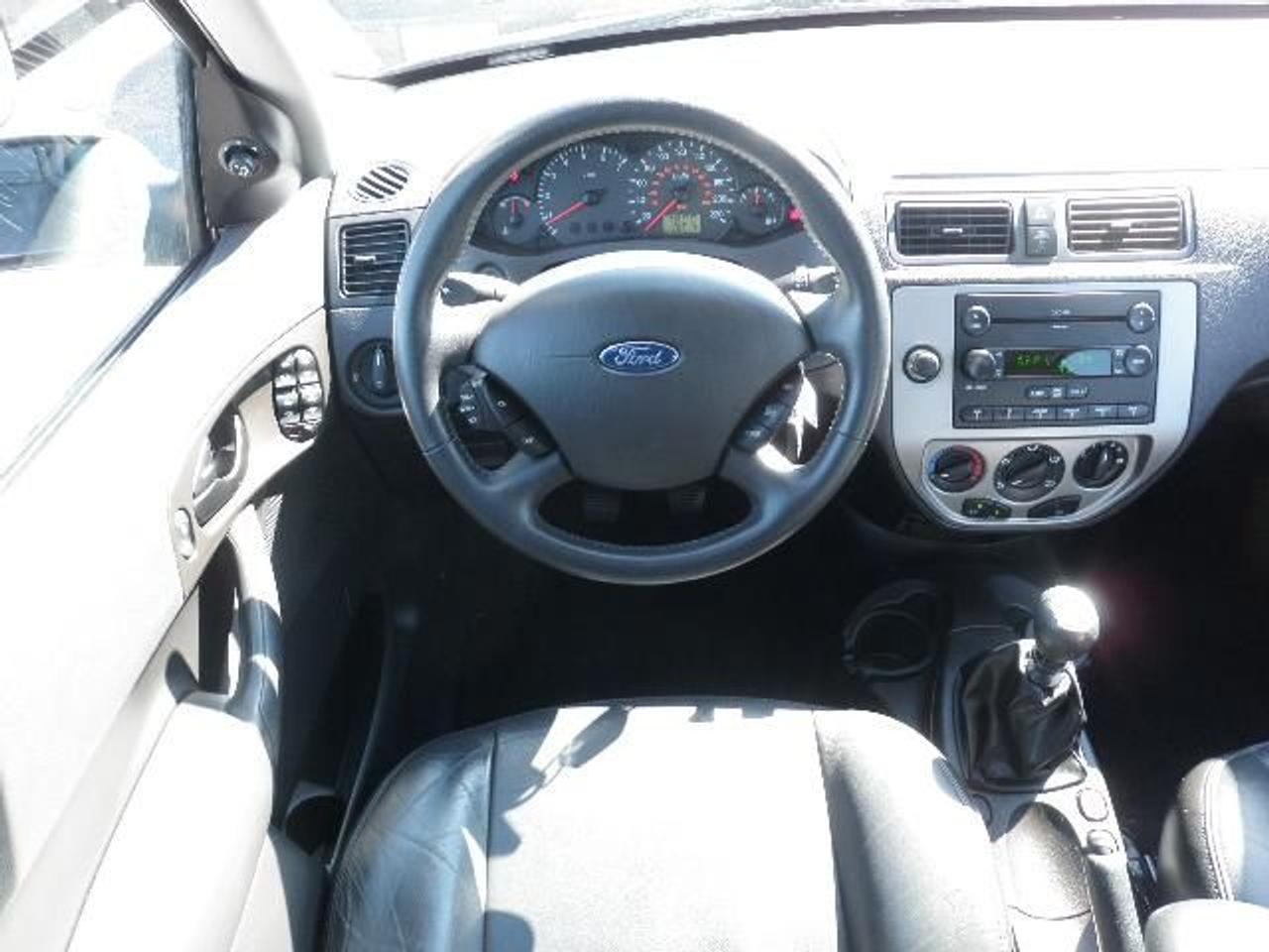 Used 2007 Ford Focus  for sale in Oakville, ON