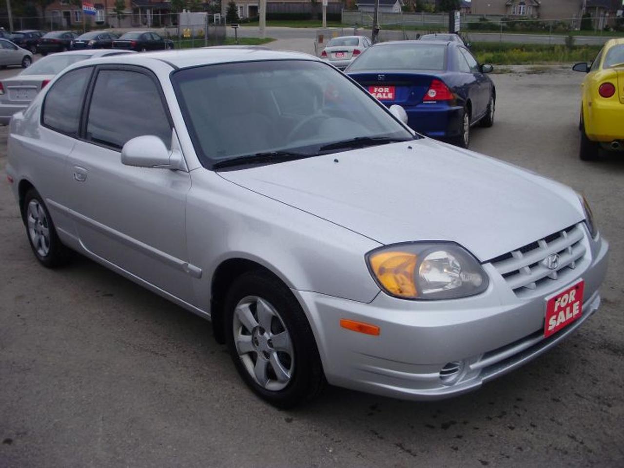 Used 2005 Hyundai Accent Automatic Gs,A/C,Power Everything for sale in Mississauga, ON