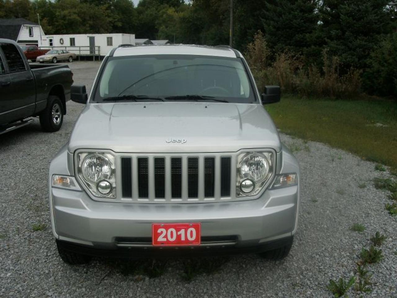Used 2010 Jeep Liberty  for sale in Beaverton, ON