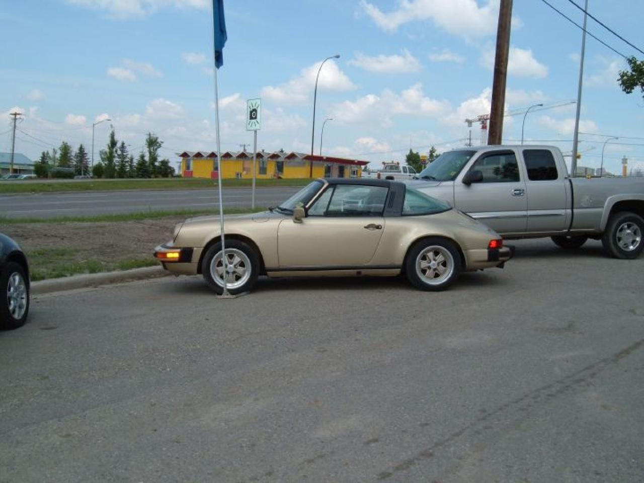 Used 1984 Porsche 911 Carrera Targa for sale in Calgary, AB