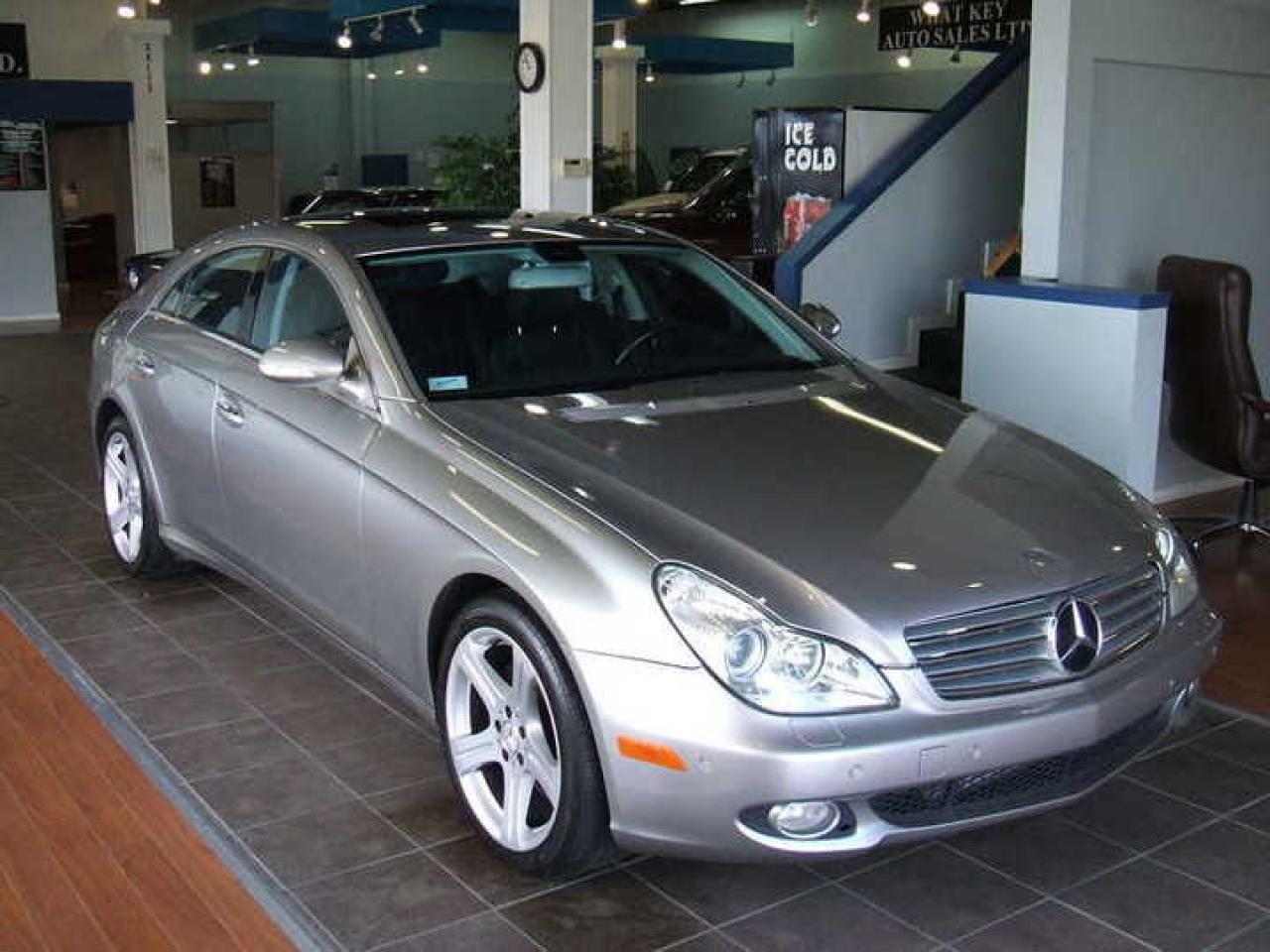 Used 2006 Mercedes-Benz CLS CLS500 for sale in Langley, BC