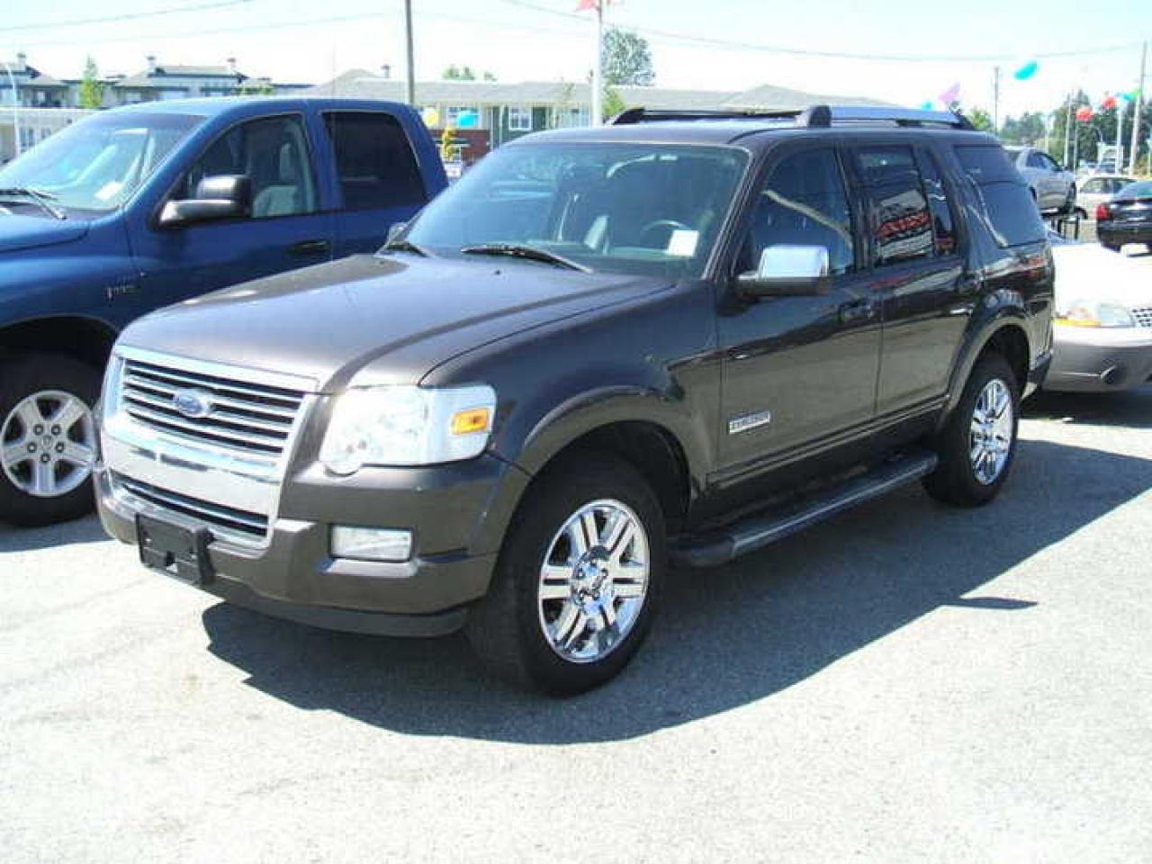 Used 2006 Ford Explorer LTD for sale in Langley, BC
