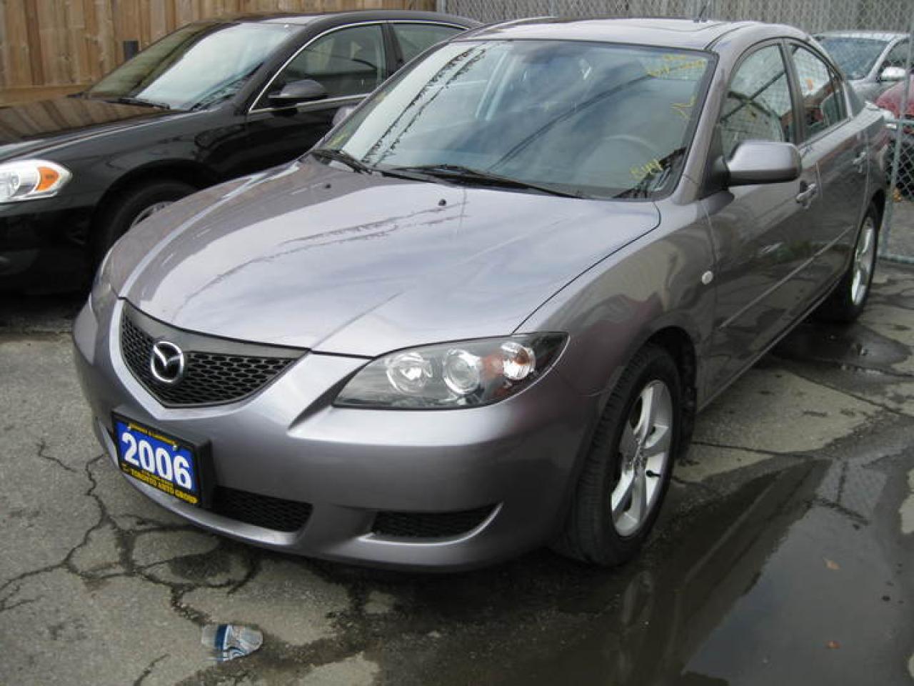 Used 2006 Mazda Mazda3  for sale in Oshawa, ON