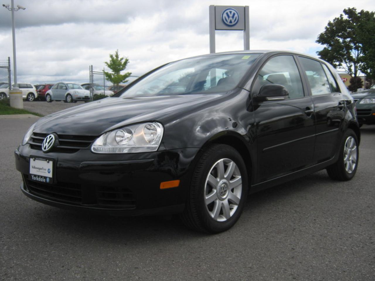Used 2008 Volkswagen Rabbit 5Dr 2.5 at for sale in Toronto, ON