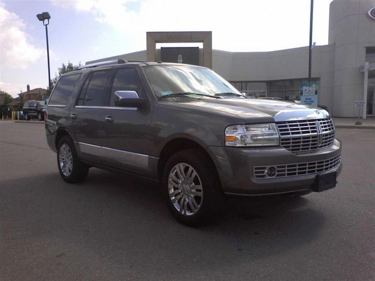 Used 2010 Lincoln Navigator  for sale in Mississauga, ON
