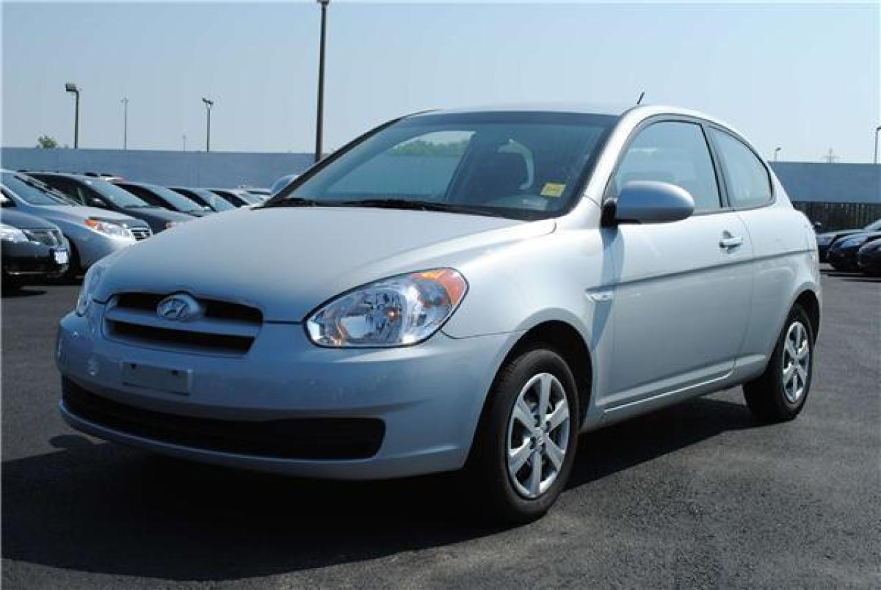 Used 2009 Hyundai Accent  for sale in Niagara Falls, ON