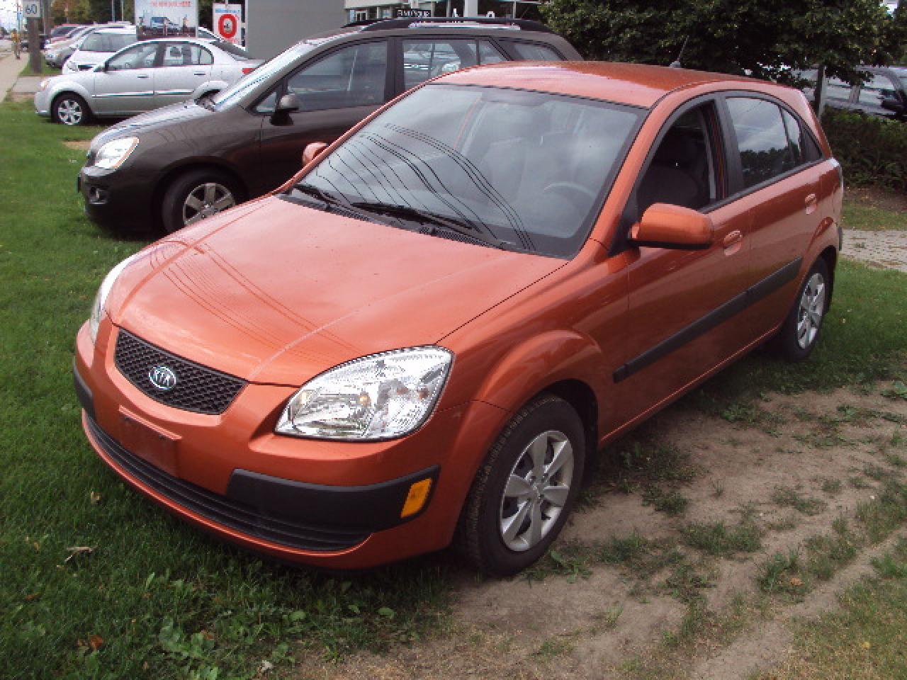 Used 2009 Kia Rio 5 for sale in Mississauga, ON