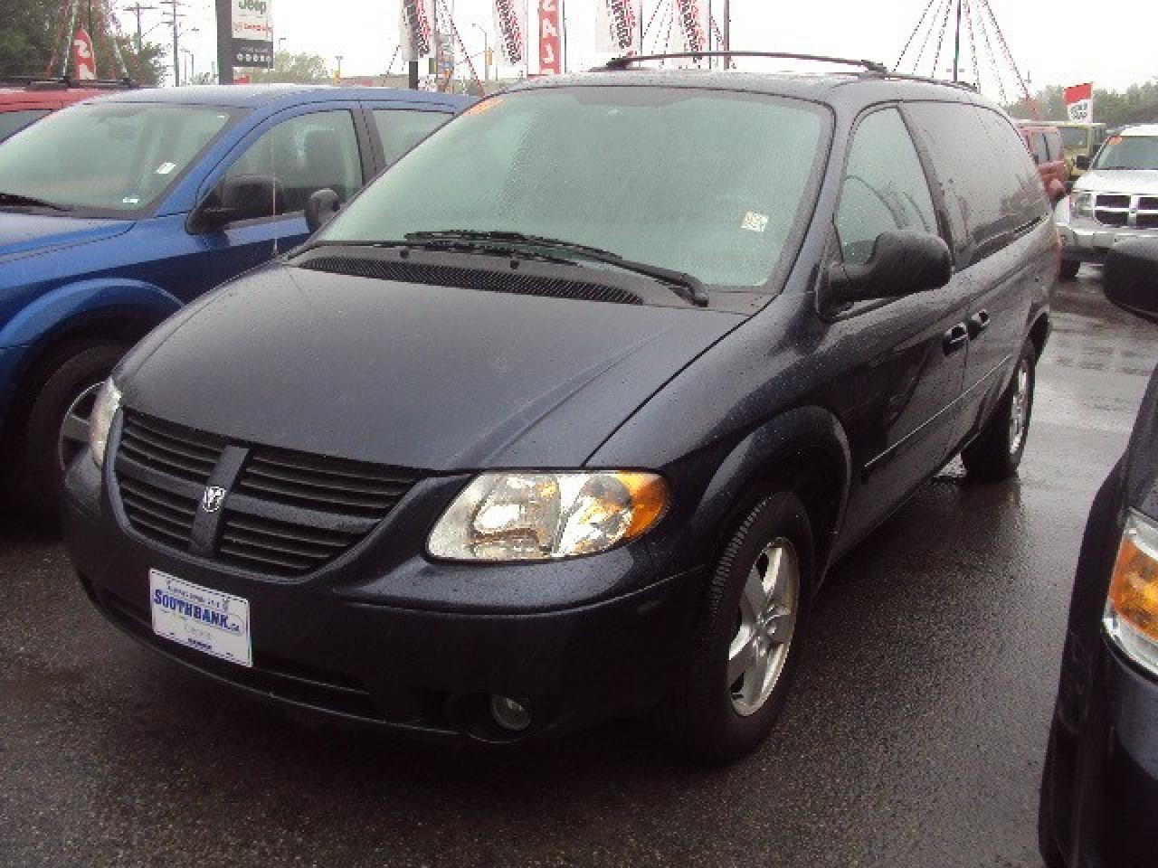 Used 2007 Dodge Grand Caravan SXT for sale in Ottawa, ON