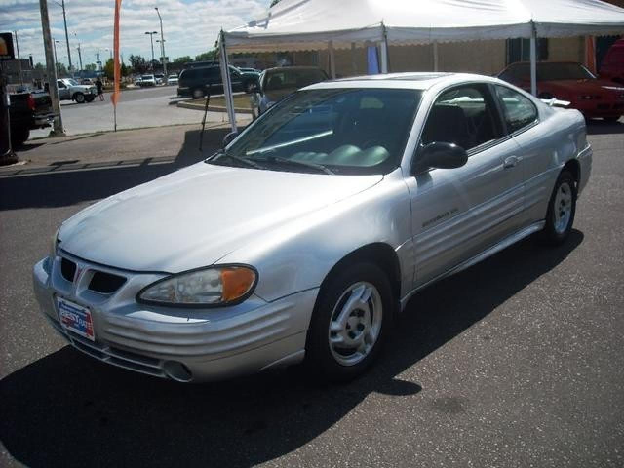 Used 2002 Pontiac Grand Am SE for sale in Windsor, ON