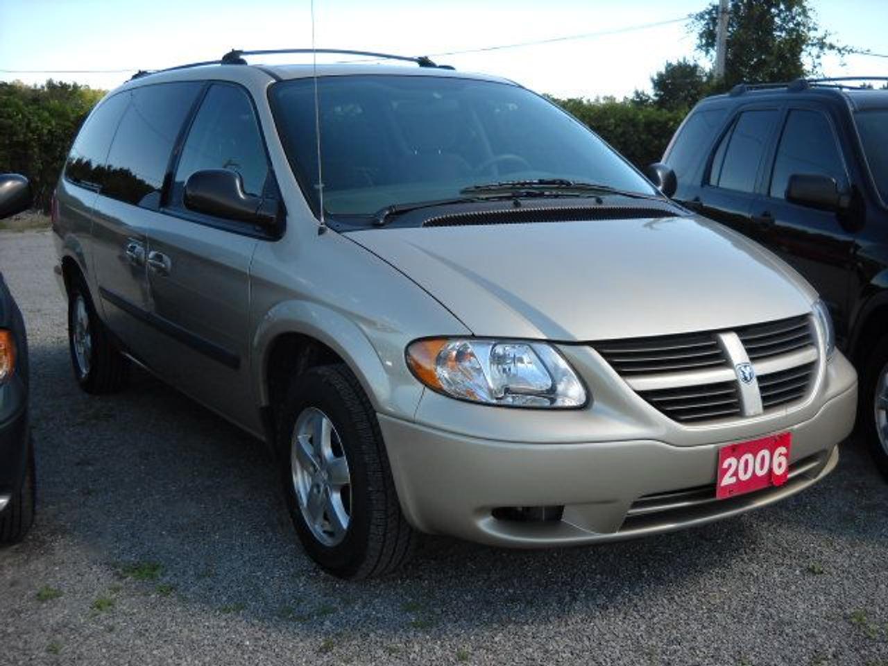 Used 2006 Dodge Grand Caravan Stow 'n' Go for sale in Binbrook, ON