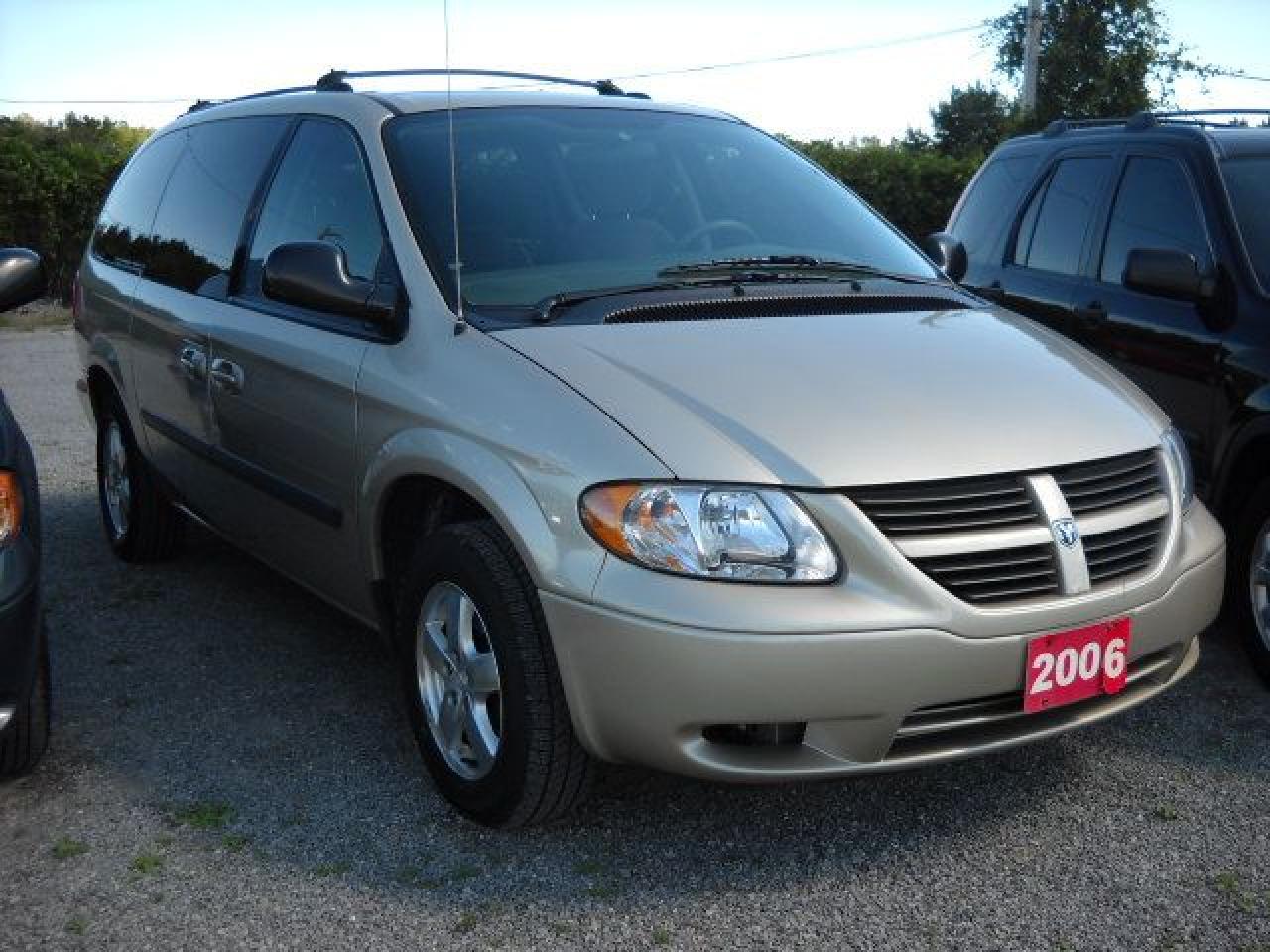 Used 2006 Dodge Grand Caravan Stow 'n' Go for sale in Binbrook, ON