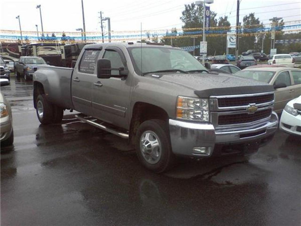 Used 2008 Chevrolet Silverado 3500HD LTZ for sale in Orleans, ON