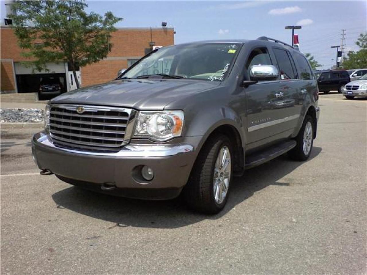 Used 2007 Chrysler Aspen  for sale in Mississauga, ON