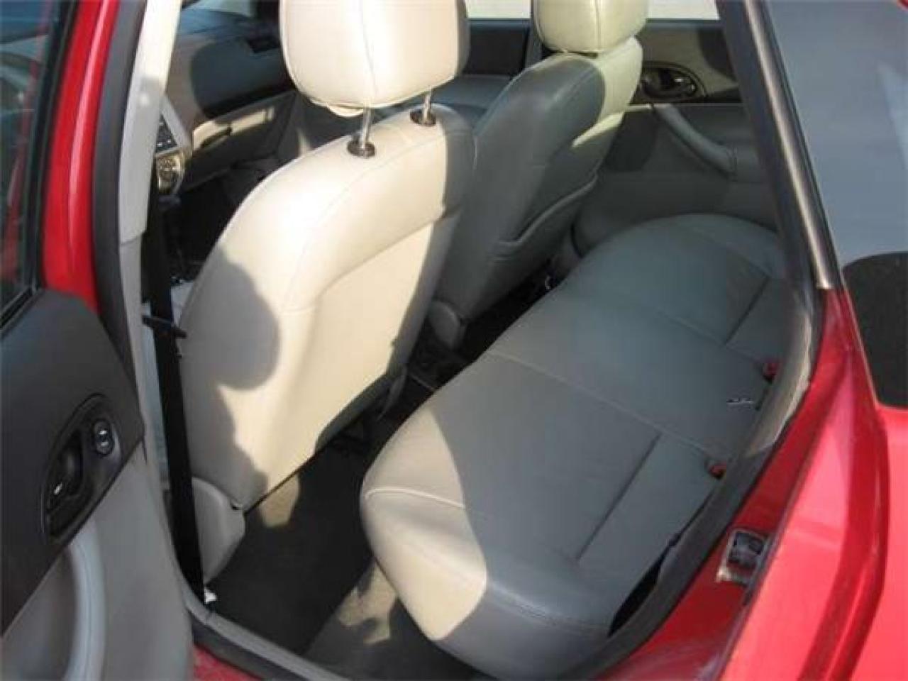 Used 2007 Ford Focus SES for sale in Georgetown, ON