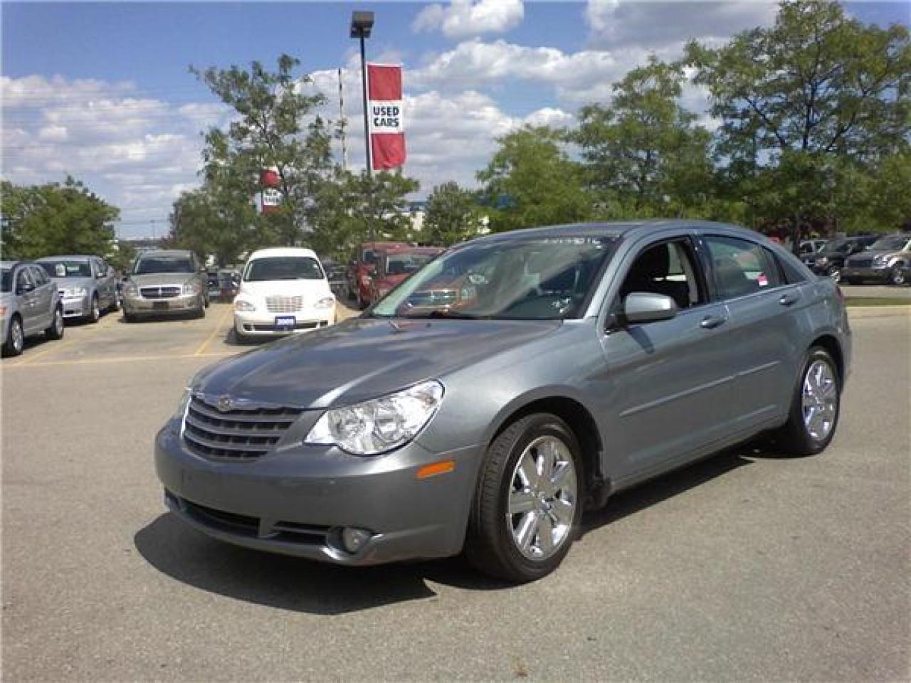 Used 2010 Chrysler Sebring  for sale in Mississauga, ON