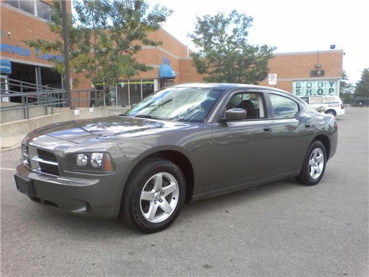 Used 2010 Dodge Charger Base for sale in Mississauga, ON