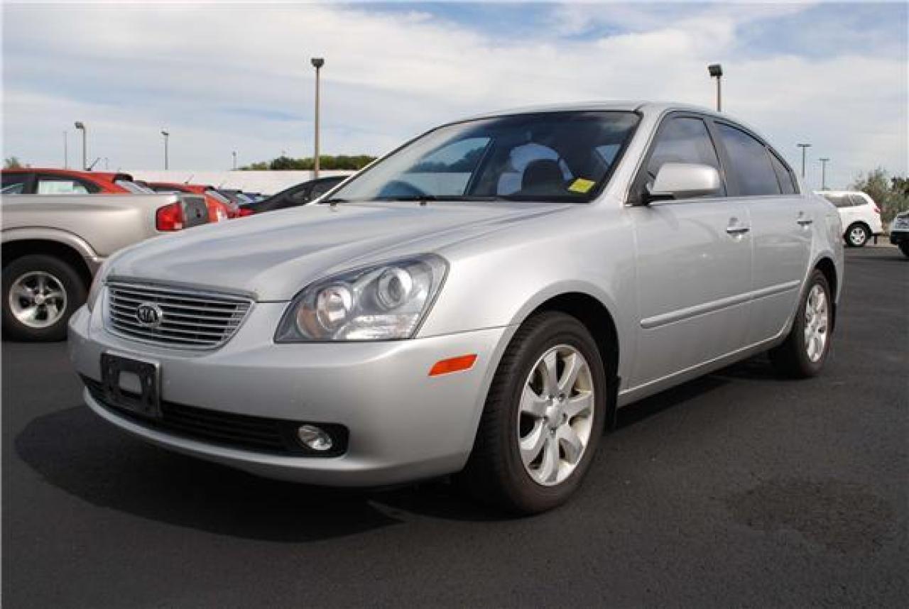 Used 2007 Kia Magentis  for sale in Niagara Falls, ON