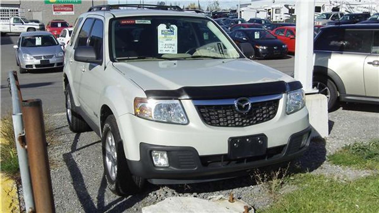 Heated Mirrors,Keyless Entry,Rear Defroster,Side Airbags,Traction Control,Fog Lights,Remote Starter