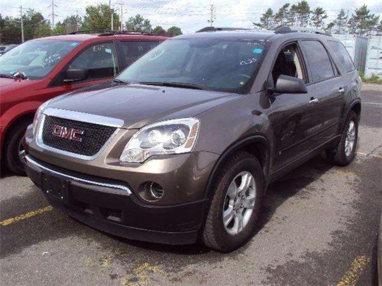 Used 2010 GMC Acadia SLE for sale in Orleans, ON