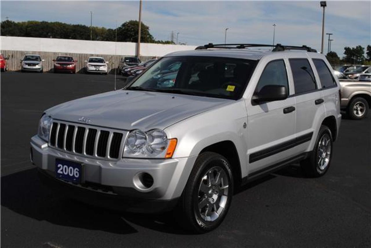 Used 2006 Jeep Grand Cherokee Laredo for sale in Niagara Falls, ON