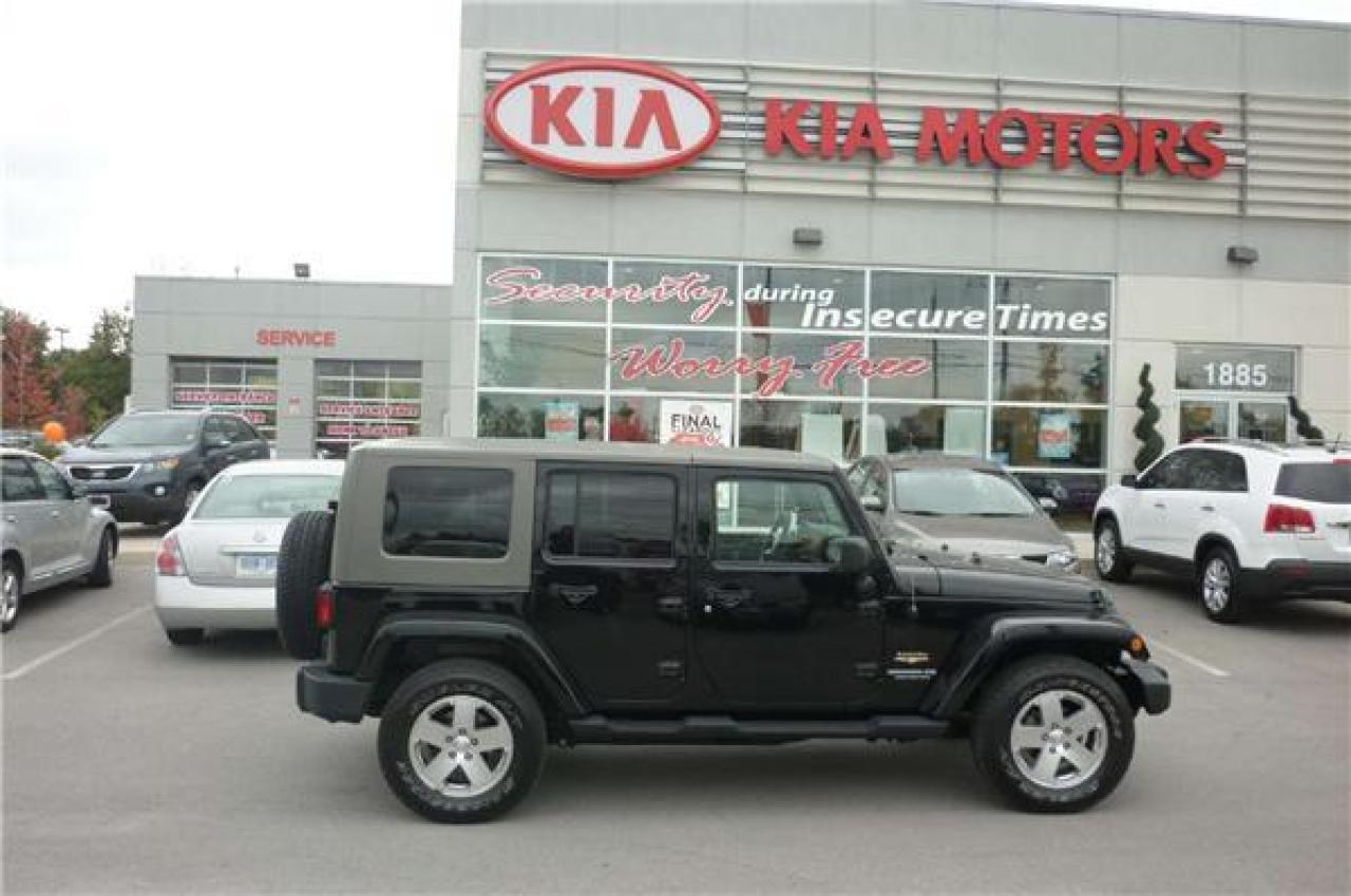 Used 2008 Jeep Wrangler Unlimited Sahara for sale in Hamilton, ON