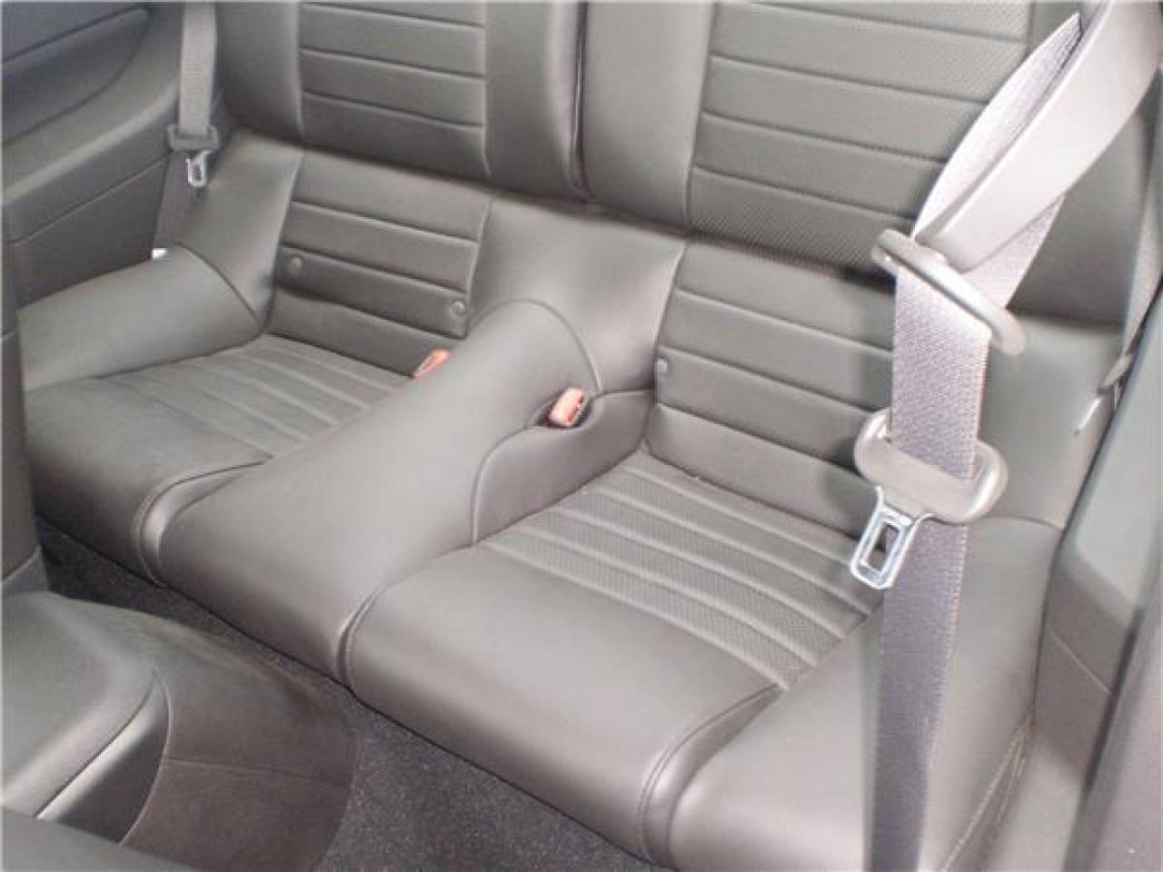 Used 2008 Ford Mustang  for sale in Brantford, ON