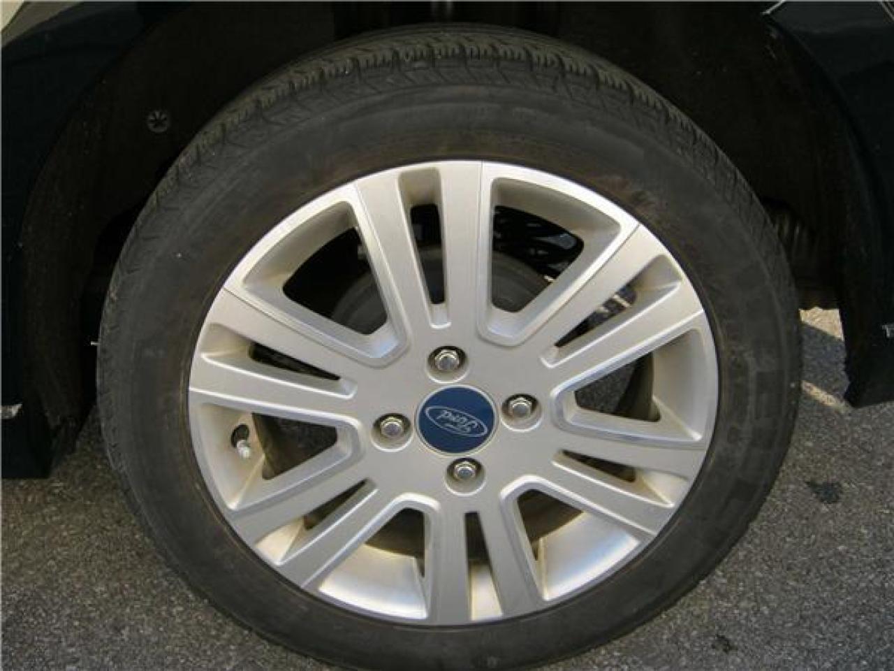 Used 2008 Ford Focus  for sale in Brantford, ON