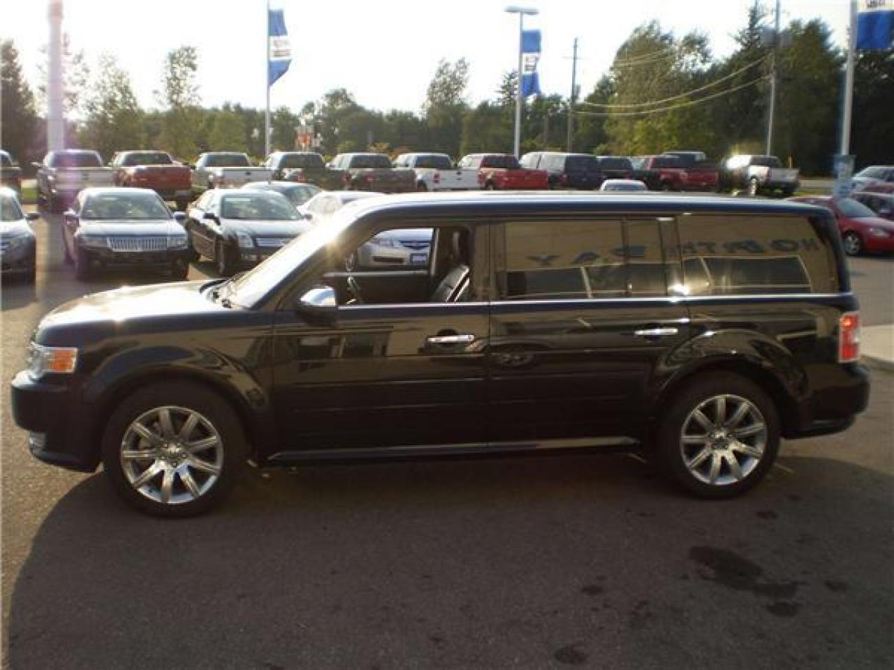 Used 2010 Ford Flex limited for sale in Brantford, ON