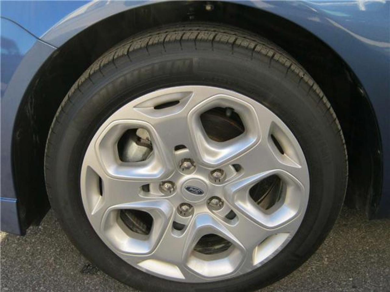 Used 2010 Ford Fusion SE for sale in Brantford, ON