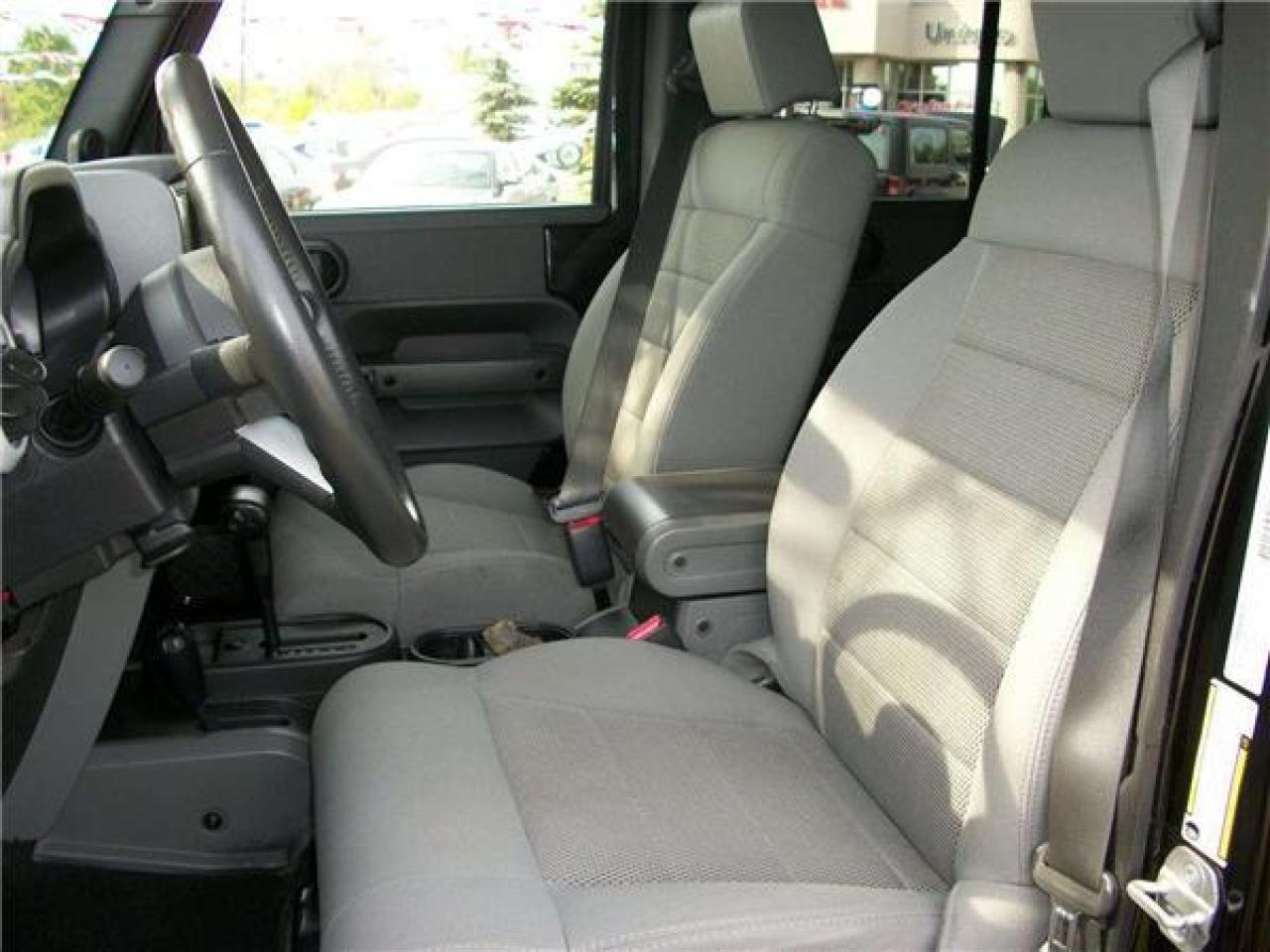 Used 2008 Jeep Wrangler Unlimited Sahara for sale in Burlington, ON