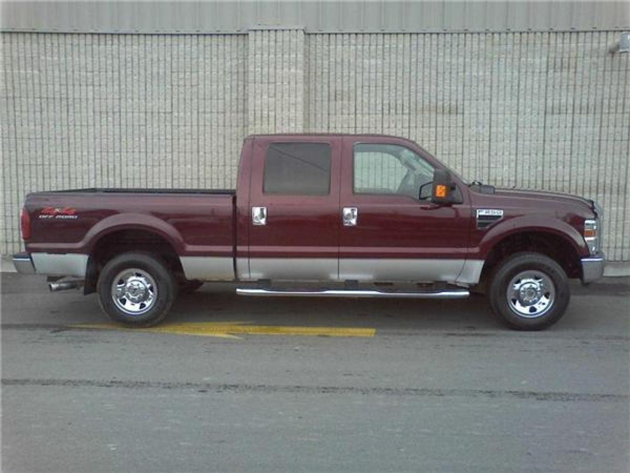 Used 2008 Ford F-250 XLT for sale in Orleans, ON