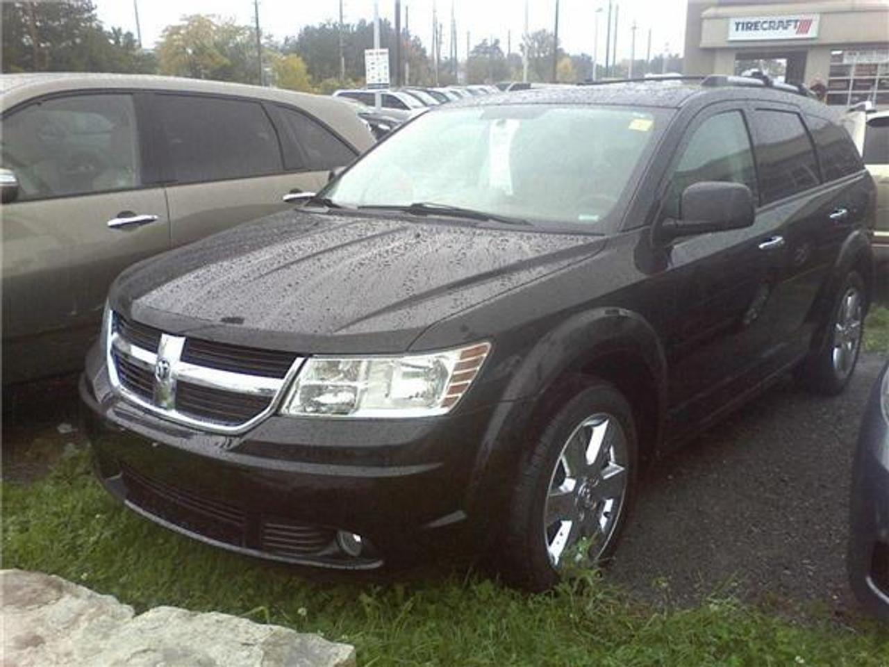 Loaded with navigation no option is missing
One owner trade in