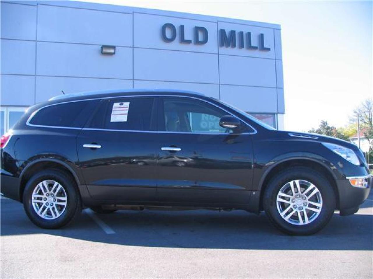 Used 2008 Buick Enclave CX for sale in Toronto, ON